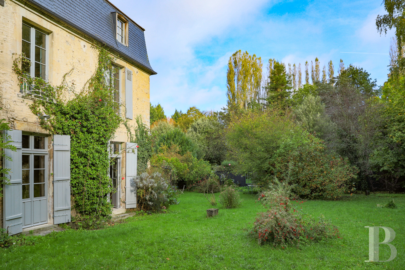 En Normandie, à Falaise, une maison des 17e et 18e siècles au cœur d’un quartier historique - photo  n°4